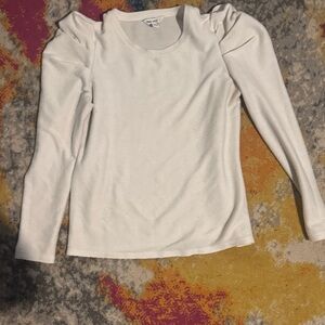 Nine & Co. Cream Long Sleeve Top